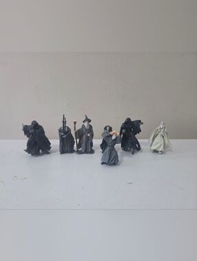 2002 Toybiz Lord of the Rings The Two Towers Figures Set Of 7